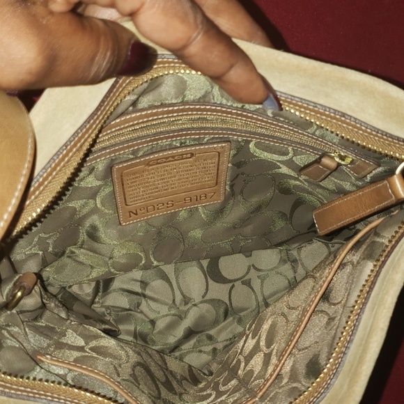 Coach Purse - Picture 6 of 8